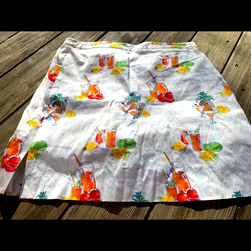 Tommy Bahama Skorts